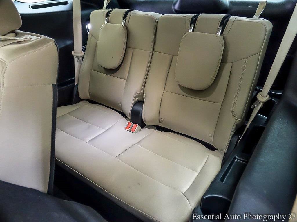 Certified 2023 Ford Explorer 4WD image 12