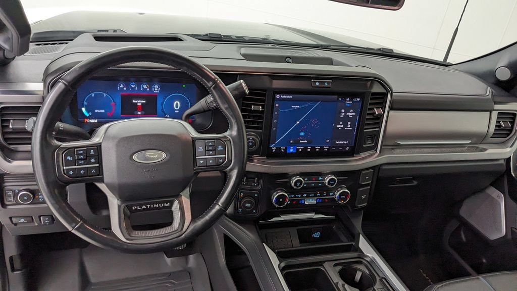 Certified 2025 Ford F250 Platinum AWD/4WD image 4