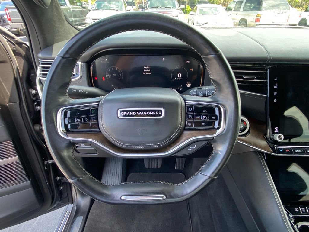 Used 2023 Jeep Grand Wagoneer Series II AWD/4WD image 13