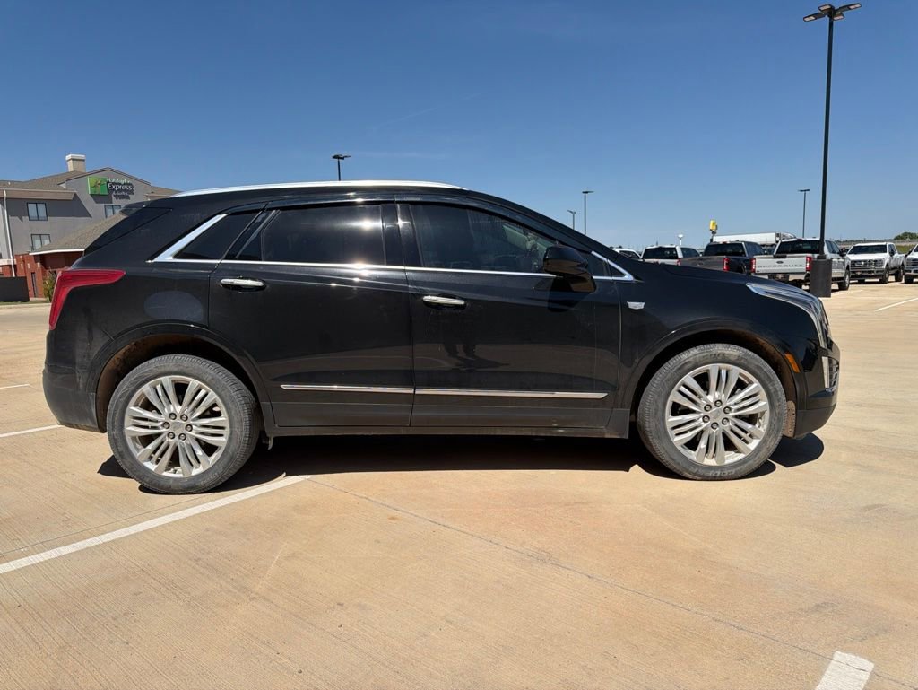 Used 2018 Cadillac XT5 Premium Luxury AWD/4WD image 5