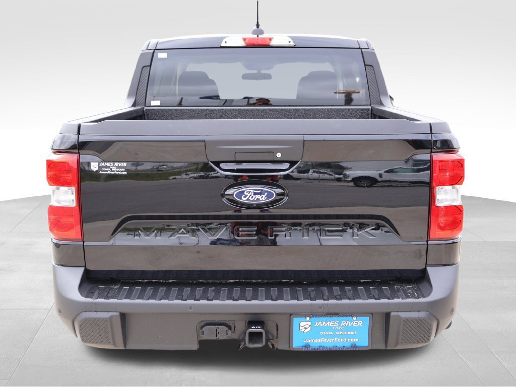 Certified 2025 Ford Maverick XLT w/ Equipment Group 301A AWD/4WD image 5