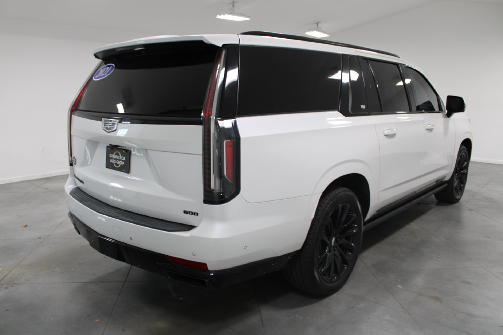 Used 2021 Cadillac Escalade ESV Sport Platinum AWD/4WD image 10