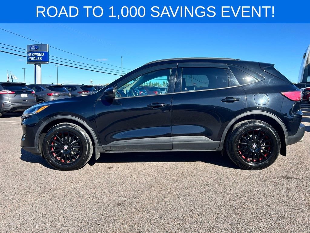 Certified 2020 Ford Escape SEL image 3