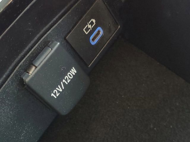 Used 2022 Toyota Corolla LE image 18