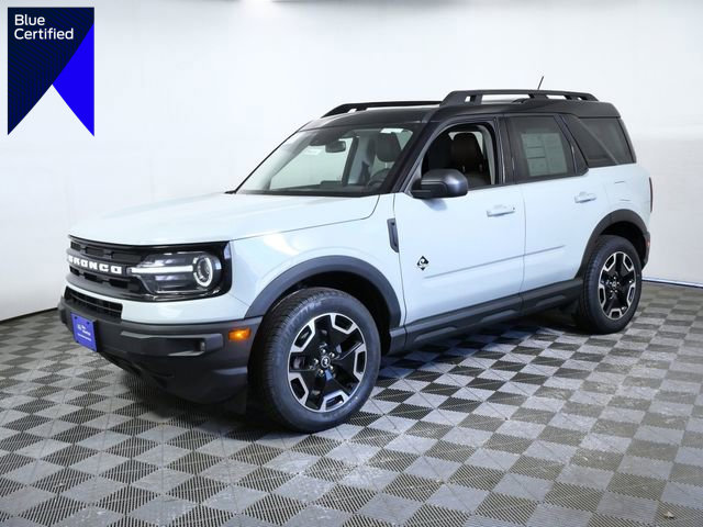 Certified 2022 Ford Bronco Sport Outer Banks w/ Tech Package AWD/4WD image 1
