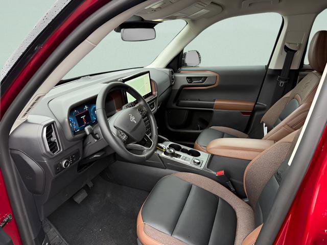 Certified 2025 Ford Bronco Sport Outer Banks w/ Outer Banks Tech Package+ AWD/4WD image 3