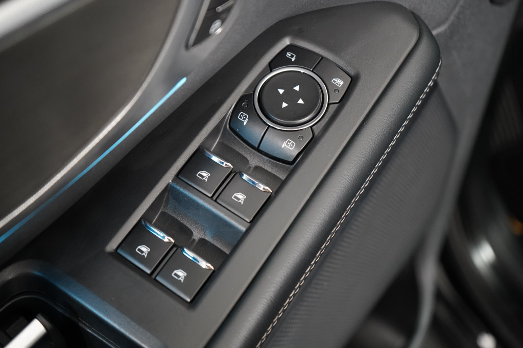 Certified 2025 Ford Expedition Platinum AWD/4WD image 19