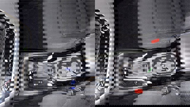 Used 2022 Toyota Corolla SE image 11