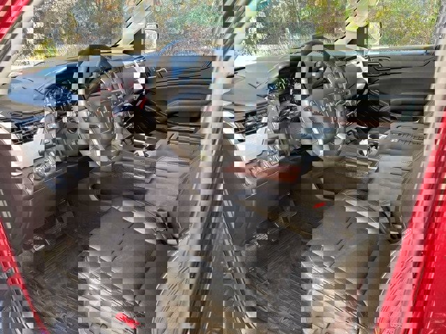 Used 2016 GMC Yukon SLT w/ Premium Edition image 18