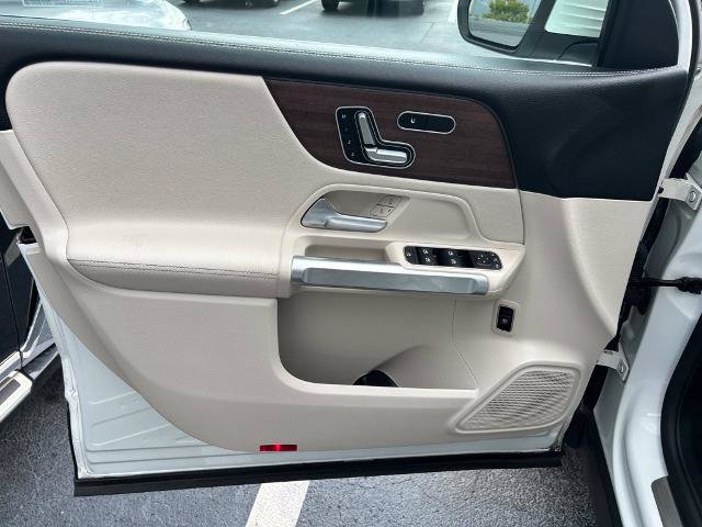 Used 2023 Mercedes-Benz GLB 250 image 17