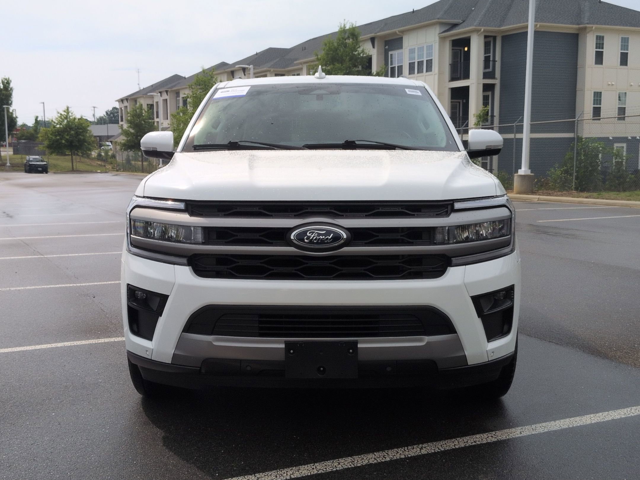 Certified 2023 Ford Expedition XLT RWD image 9