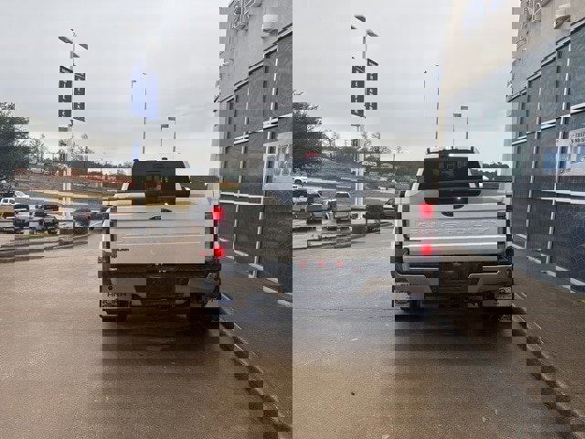 Certified 2021 Ford F350 Lariat w/ Lariat Ultimate Package image 4