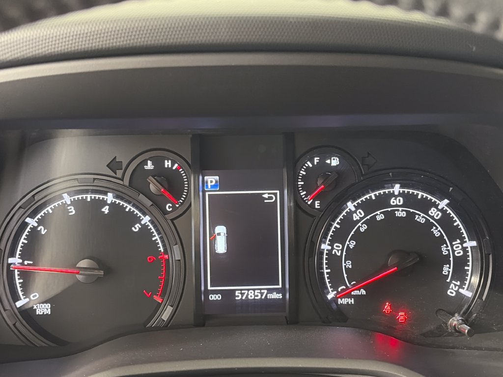 Used 2020 Toyota 4Runner 4WD image 15