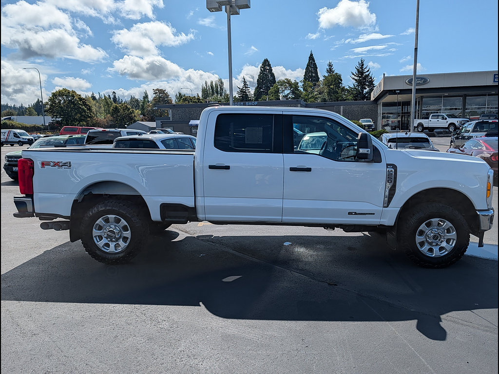 Certified 2023 Ford F250 XLT w/ FX4 Off-Road Package AWD/4WD image 4