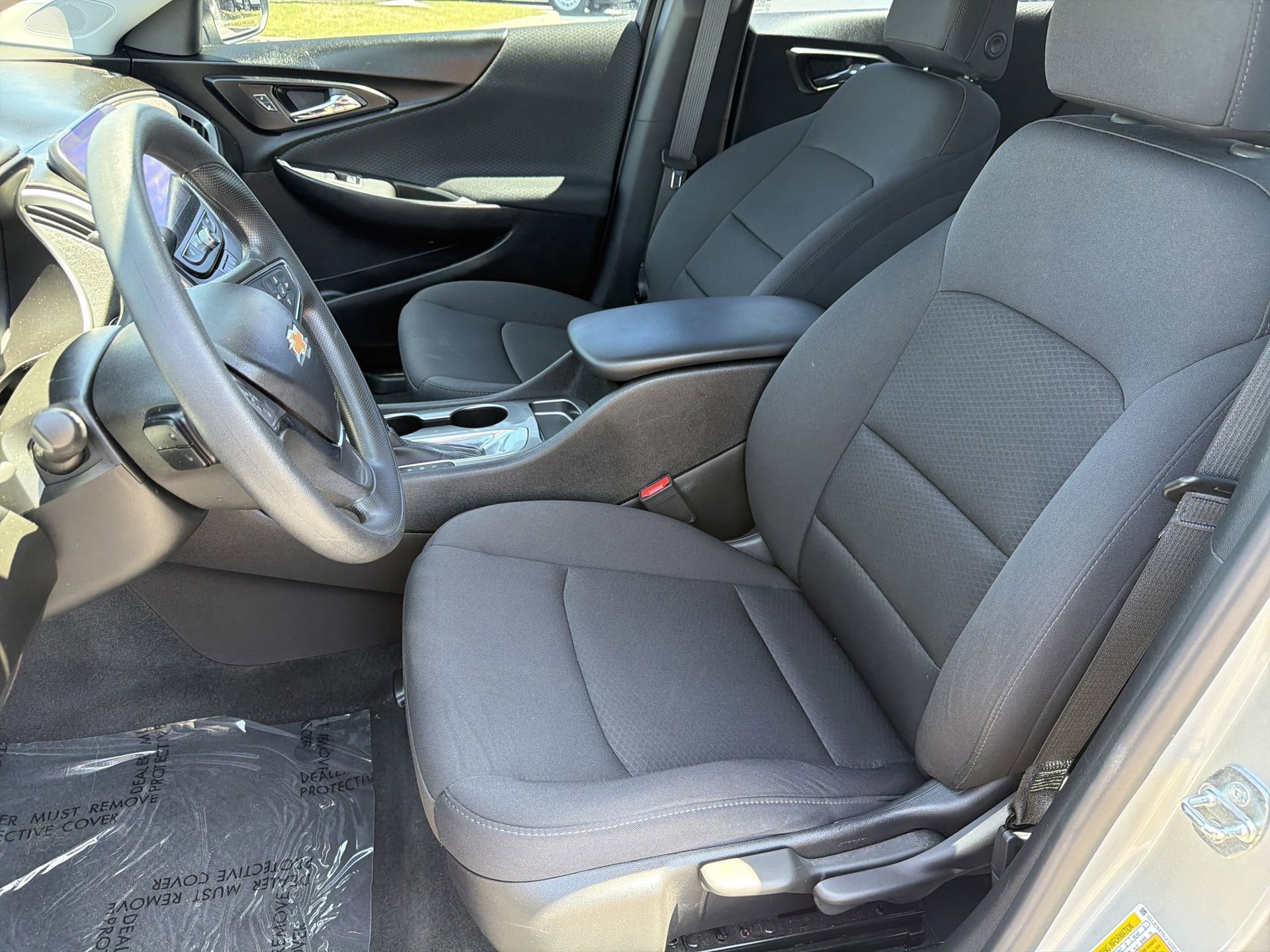 Used 2020 Chevrolet Malibu LS image 25