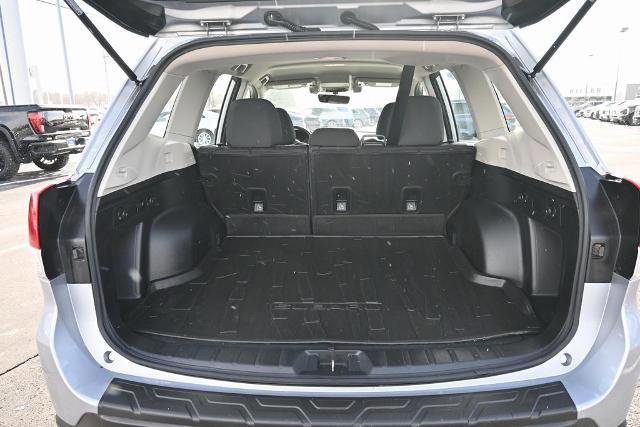 Used 2020 Subaru Forester BASE w/ Alloy Wheel Package image 12