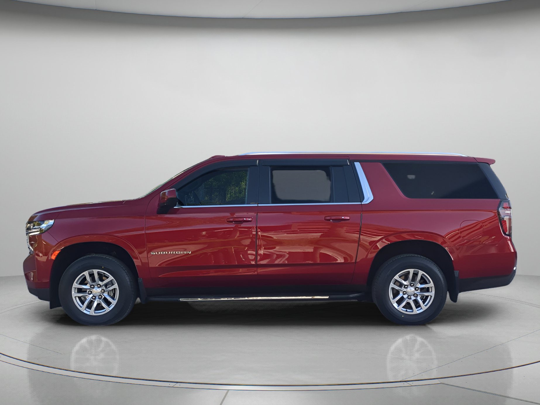 Used 2021 Chevrolet Suburban LT RWD image 43