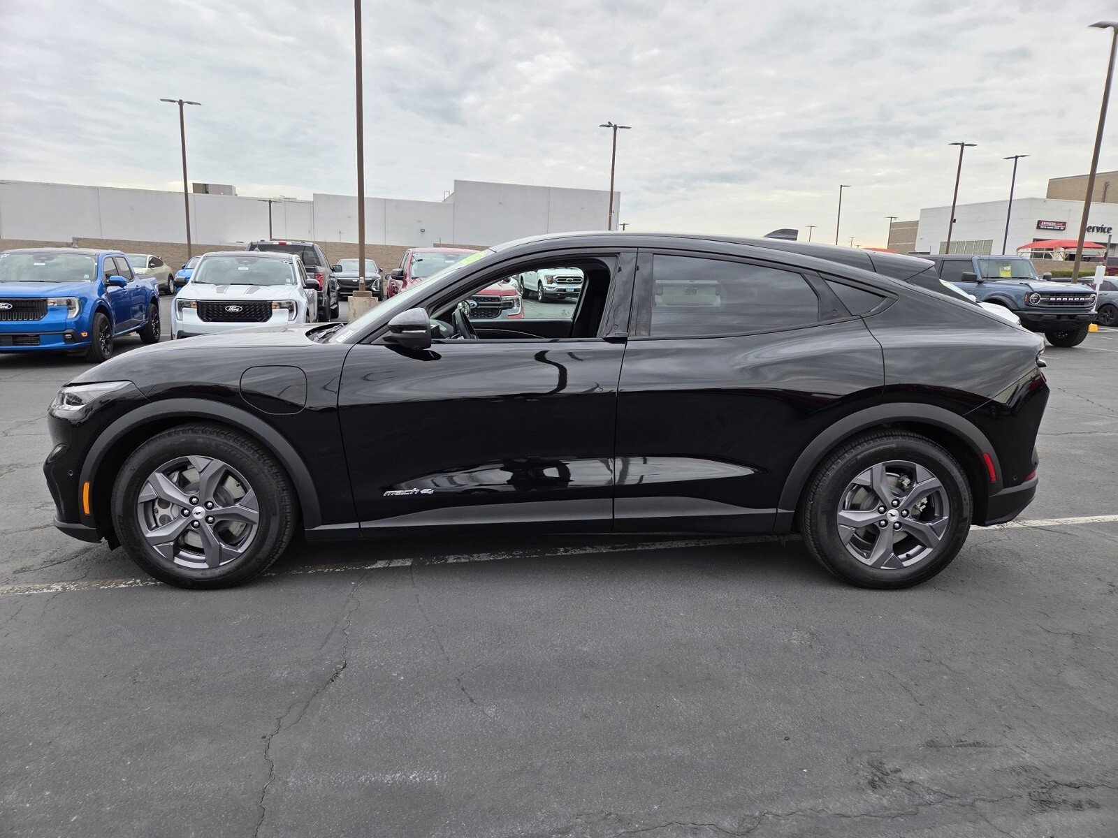 Certified 2023 Ford Mustang Mach-E Select image 2