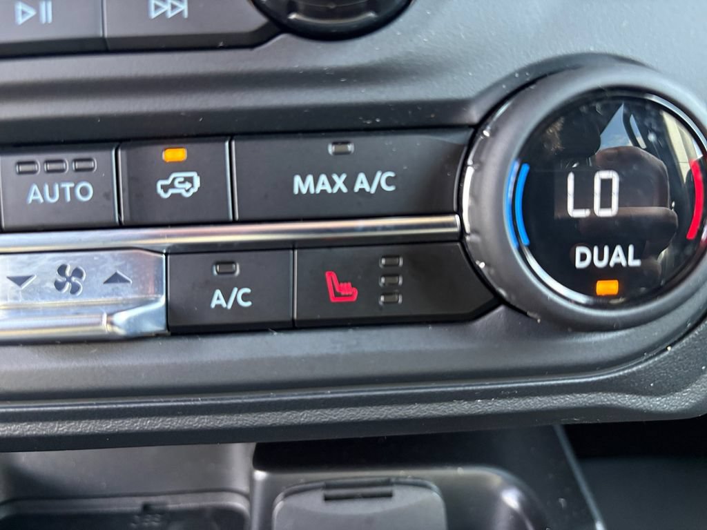 Certified 2025 Ford Bronco Outer Banks AWD/4WD image 19