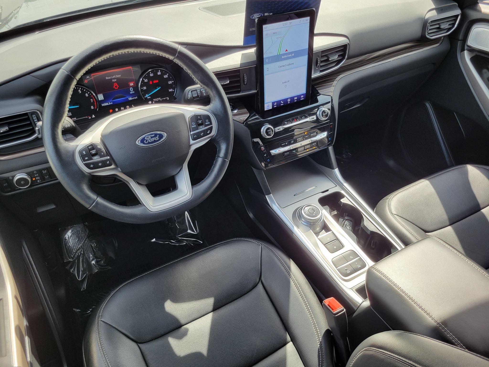 Certified 2023 Ford Explorer Limited w/ Limited Technology Package RWD image 26