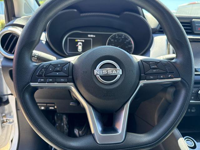 Used 2024 Nissan Versa SV FWD image 21