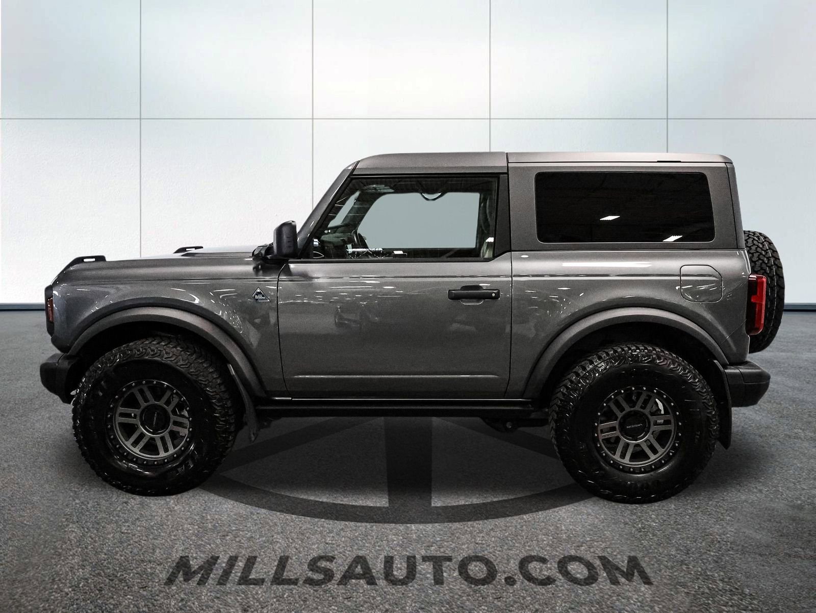 Certified 2024 Ford Bronco Black Diamond AWD/4WD image 3