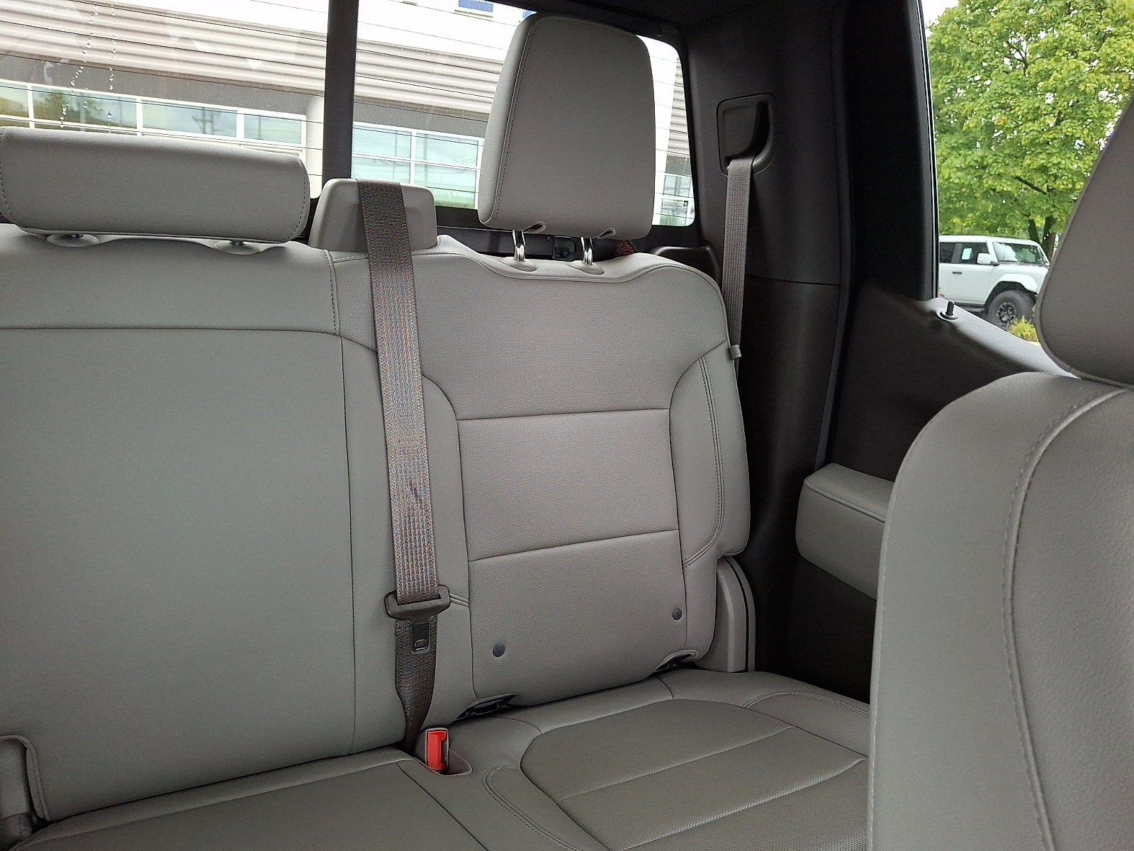 Used 2019 GMC Sierra 1500 SLT w/ SLT Premium Package RWD image 19