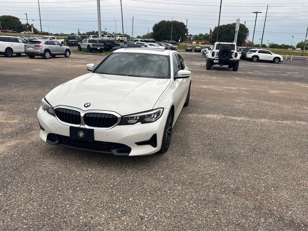 Used 2019 BMW 330i Sedan RWD image 5