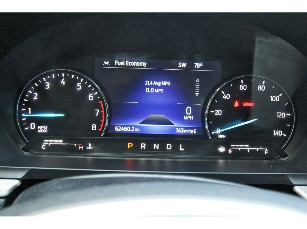 Certified 2022 Ford Explorer XLT w/ Equipment Group 202A AWD/4WD image 16