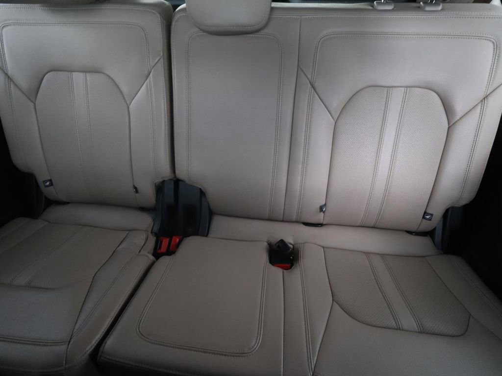 Certified 2023 Ford Expedition Max Limited image 17