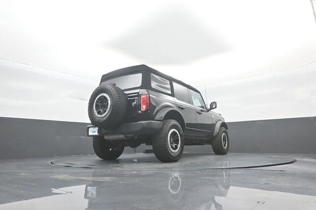 Certified 2023 Ford Bronco Big Bend w/ Sasquatch Package AWD/4WD image 37