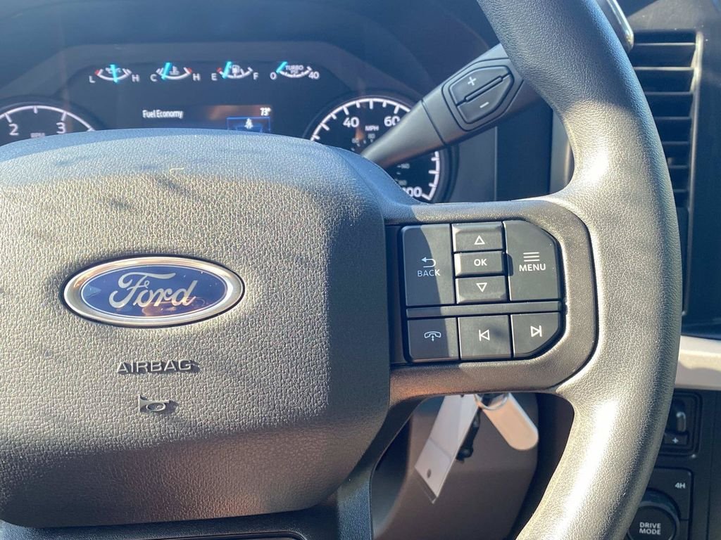 Certified 2025 Ford F250 XL AWD/4WD image 32