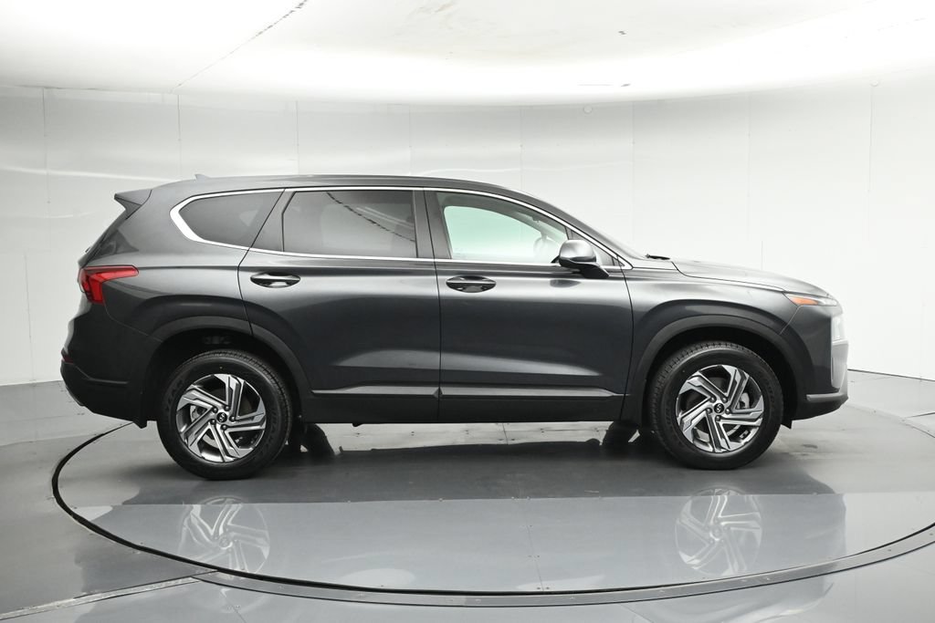Used 2023 Hyundai Santa Fe SE AWD/4WD image 10