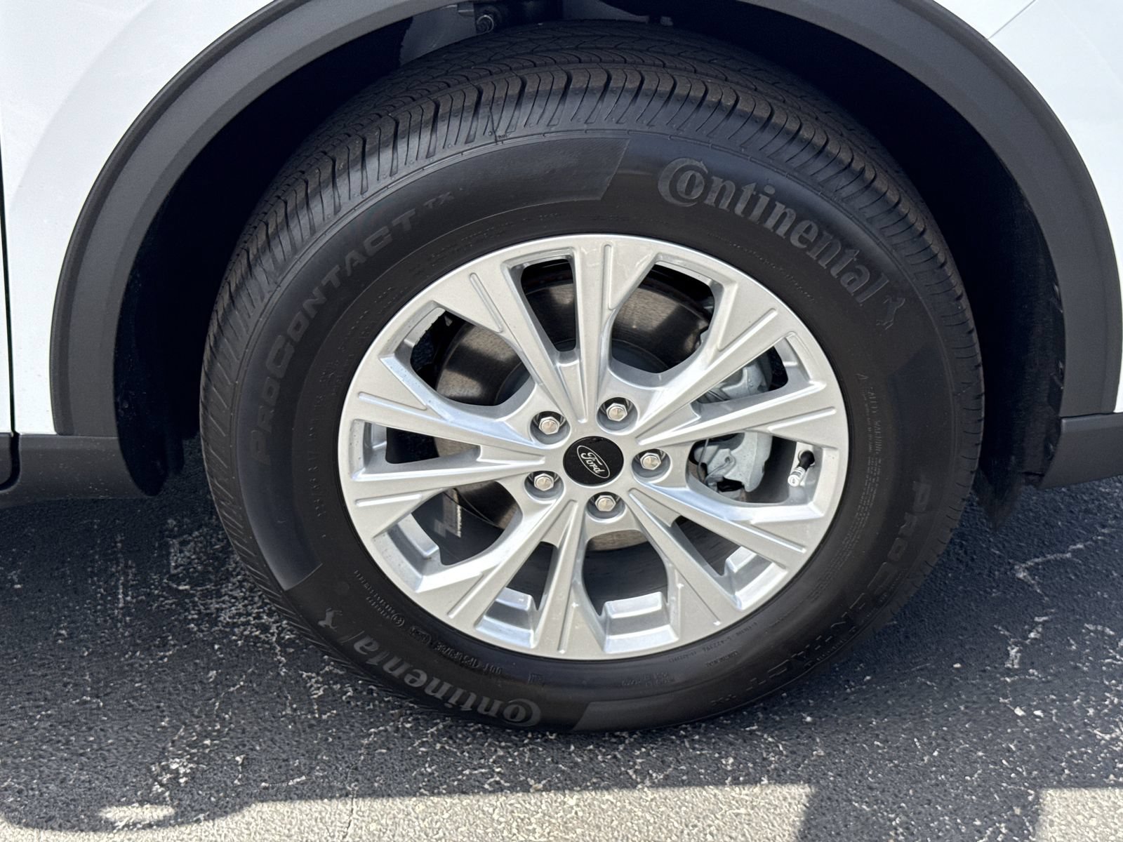 Certified 2026 Ford Escape Active AWD/4WD image 36
