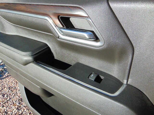 Used 2024 GMC Sierra 1500 SLT AWD/4WD image 24