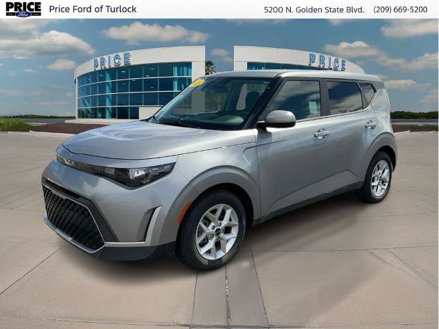 Used 2023 Kia Soul LX w/ Option Group 015