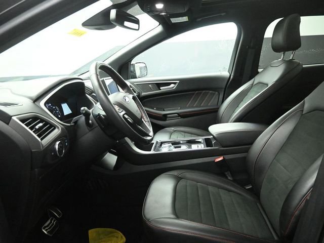 Certified 2021 Ford Edge ST-Line w/ Class II Trailer Tow Package image 25