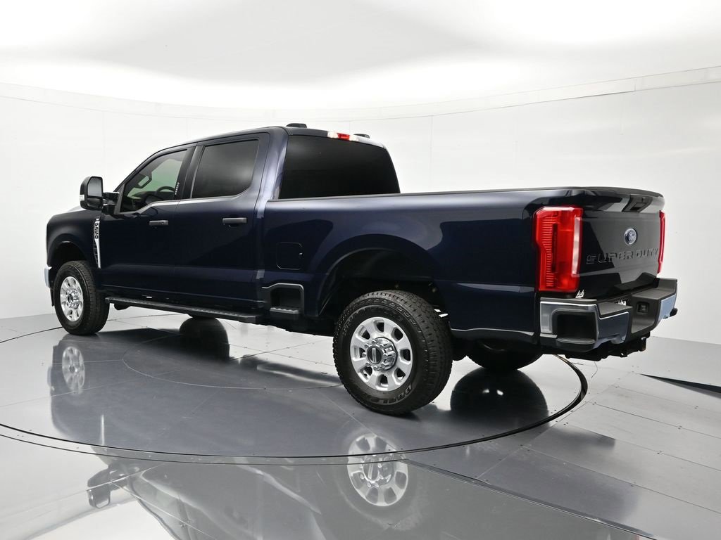 Certified 2024 Ford F250 XLT w/ FX4 Off-Road Package image 7