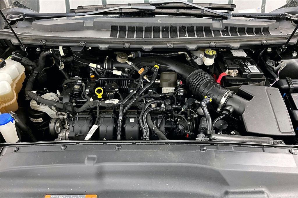 Certified 2022 Ford Edge Titanium AWD/4WD image 10