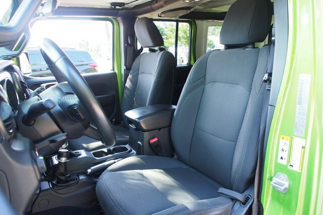 Used 2018 Jeep Wrangler Unlimited Sport S AWD/4WD image 16