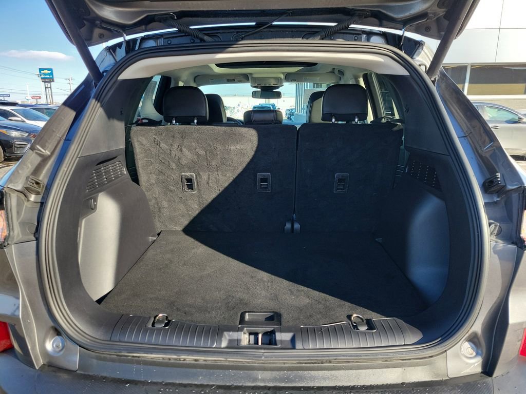 Certified 2022 Ford Escape Titanium w/ Class II Trailer Tow Package image 10