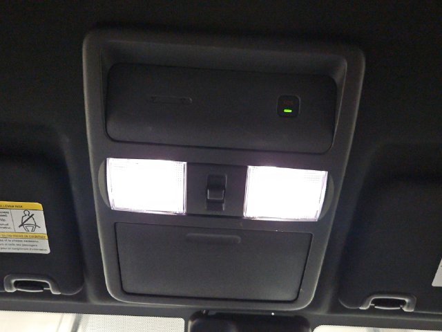Used 2024 Nissan Frontier PRO-4X w/ Pro Convenience Package AWD/4WD image 2