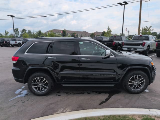 Used 2018 Jeep Grand Cherokee Limited AWD/4WD image 6