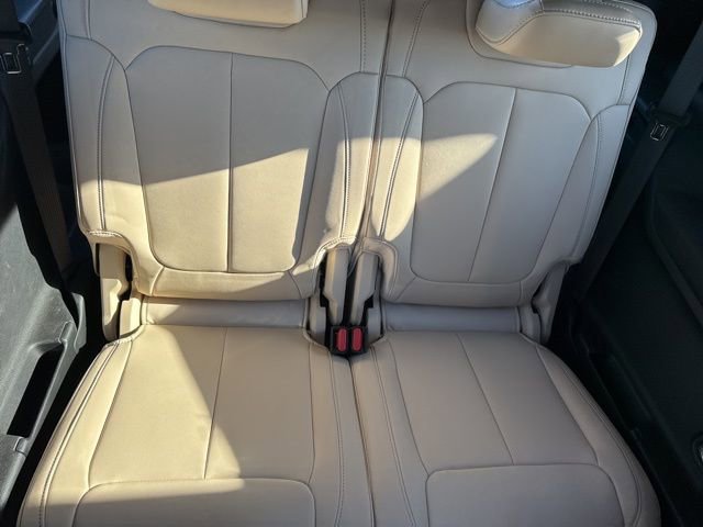 Used 2023 Jeep Grand Cherokee L Limited image 14