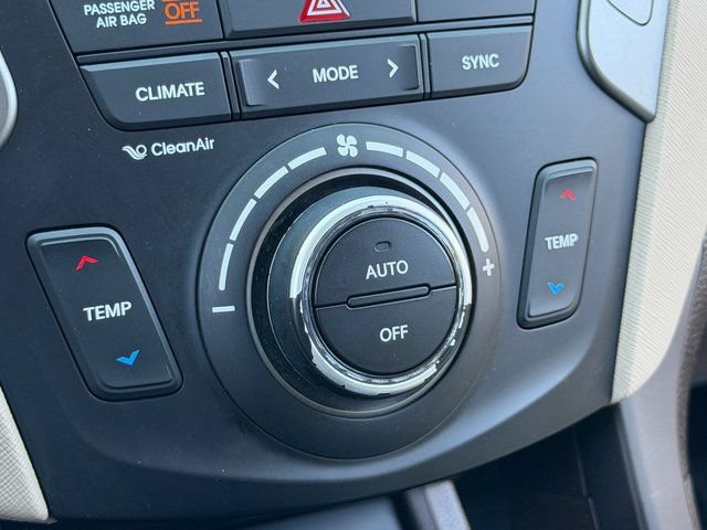 Used 2017 Hyundai Santa Fe Sport AWD/4WD image 22