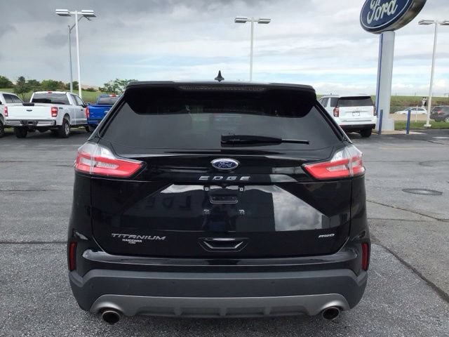 Certified 2023 Ford Edge Titanium AWD/4WD image 7