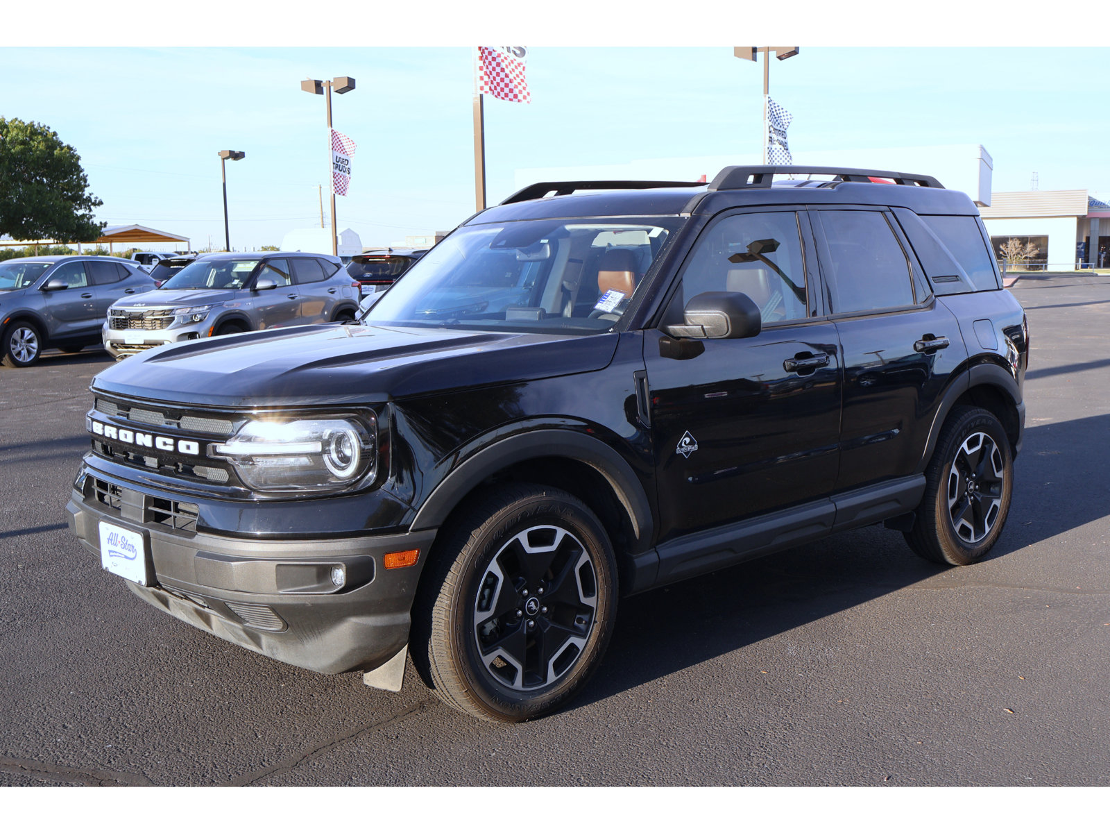 Certified 2023 Ford Bronco Sport Outer Banks w/ Tech Package AWD/4WD image 10