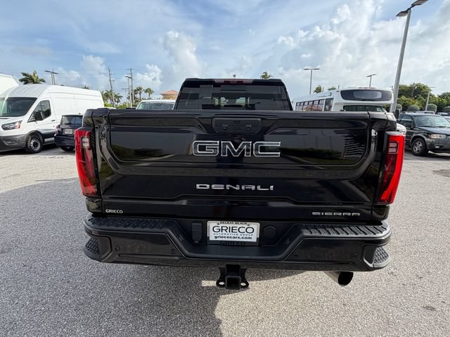 Used 2024 GMC Sierra 2500 Denali Ultimate AWD/4WD image 13
