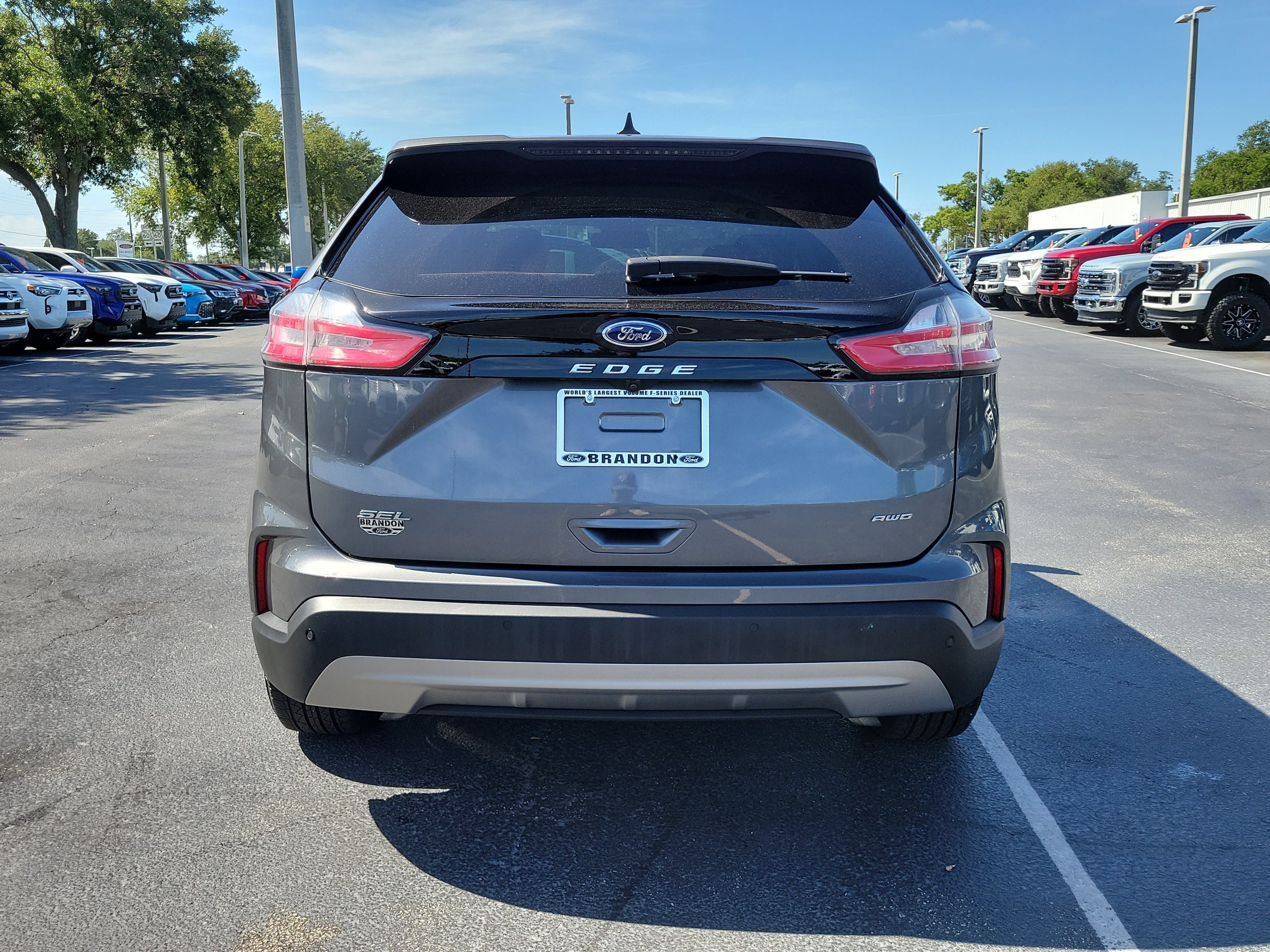 Certified 2024 Ford Edge SEL w/ Convenience Package AWD/4WD image 8