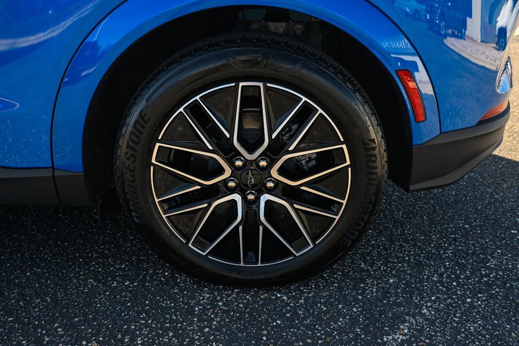 Certified 2025 Ford Mustang Mach-E Premium AWD/4WD image 13